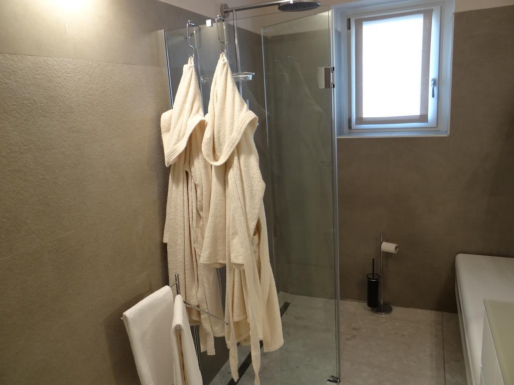 Theater Verona Luxury Apartment Δωμάτιο φωτογραφία