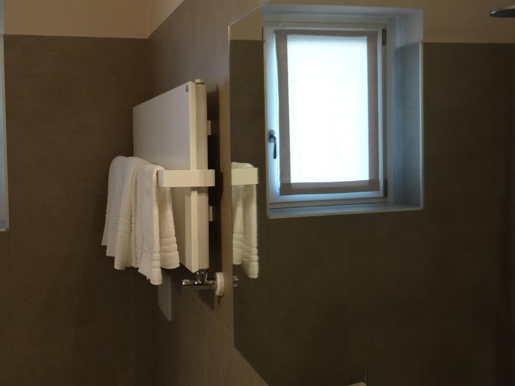 Theater Verona Luxury Apartment Δωμάτιο φωτογραφία