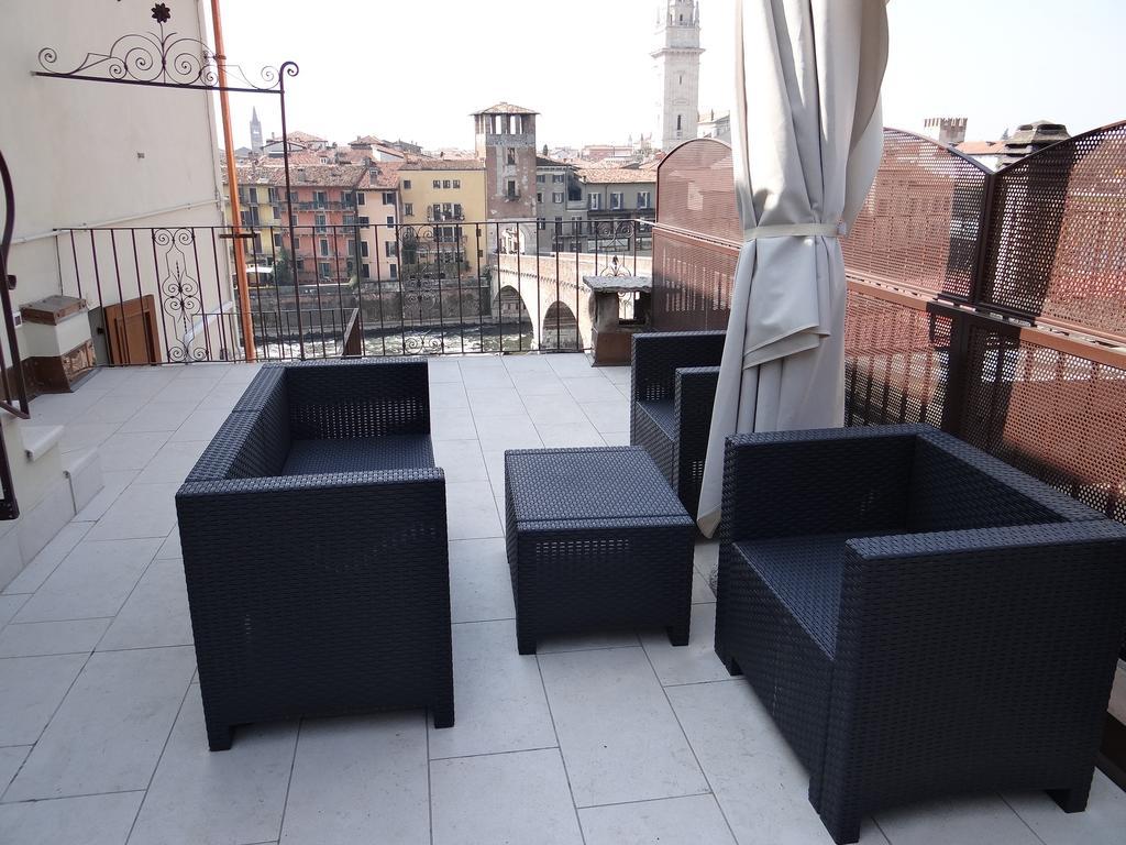 Theater Verona Luxury Apartment Δωμάτιο φωτογραφία