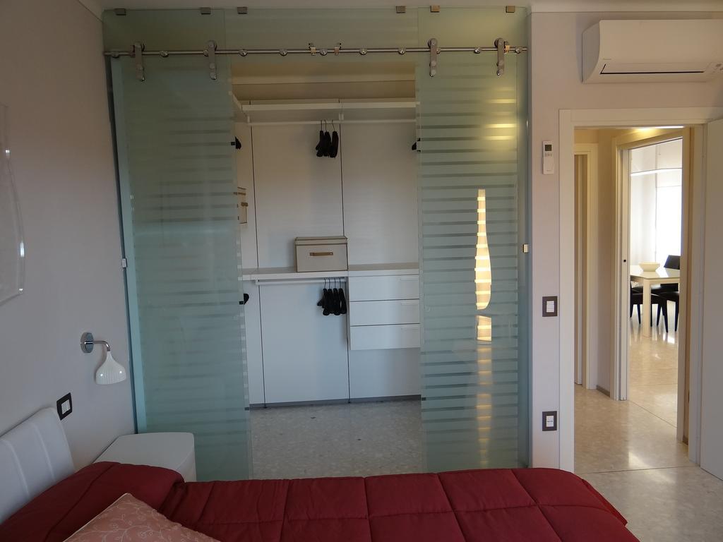 Theater Verona Luxury Apartment Δωμάτιο φωτογραφία